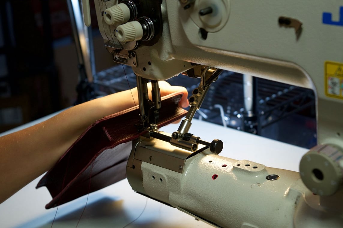 Stitching the Tripp Handbag