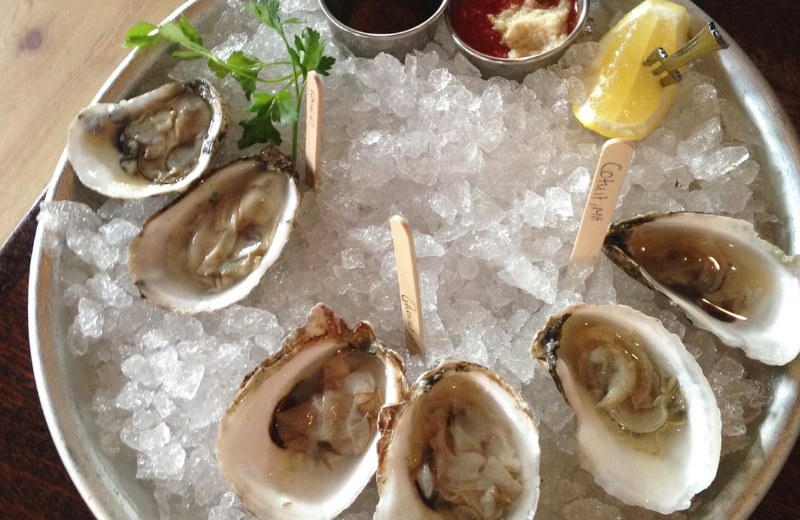 Cotuit and Quonset oysters at Midtown Oyster Bar